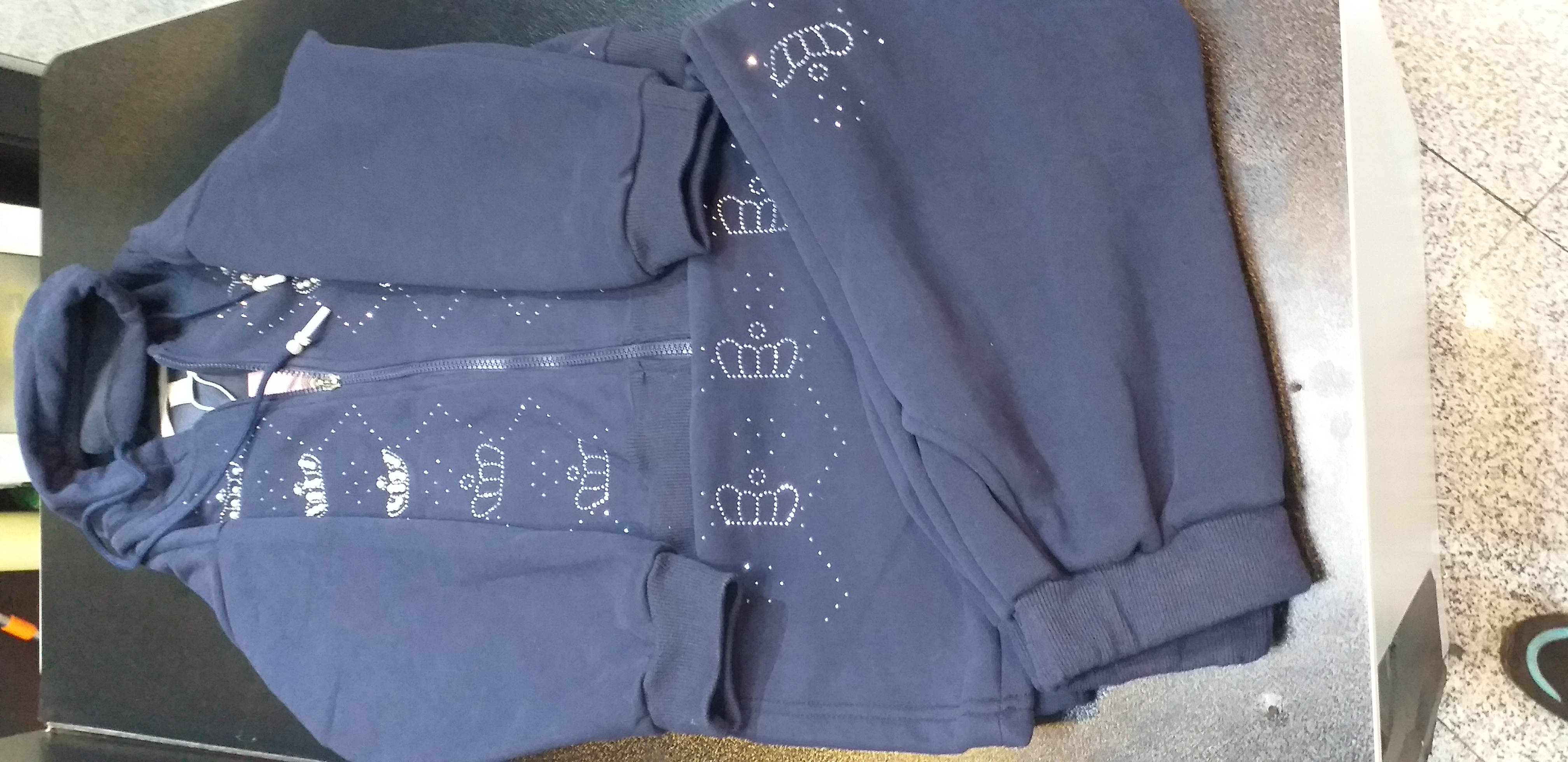 ست سویشرت و شلوار کلاهدار